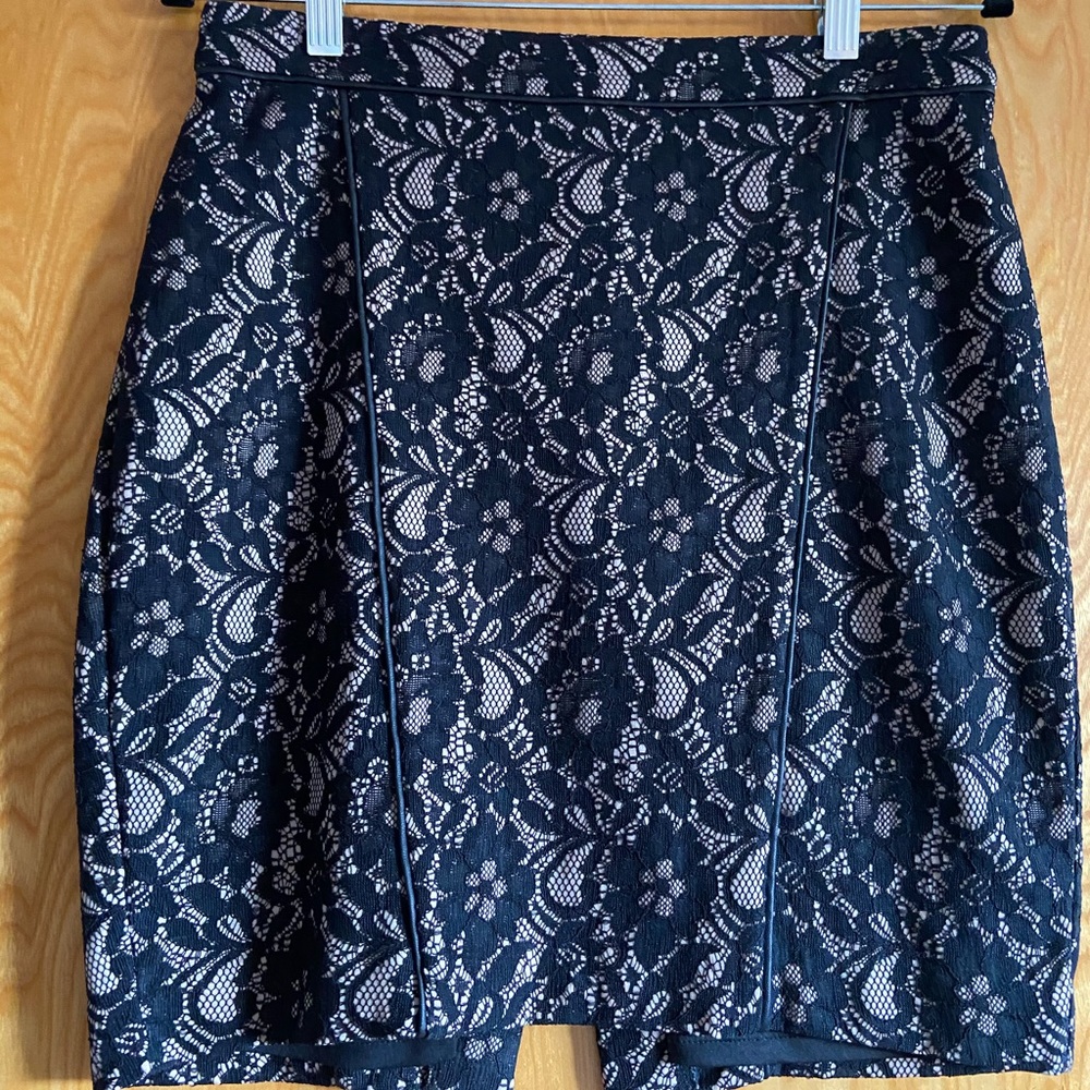 Suit skirt